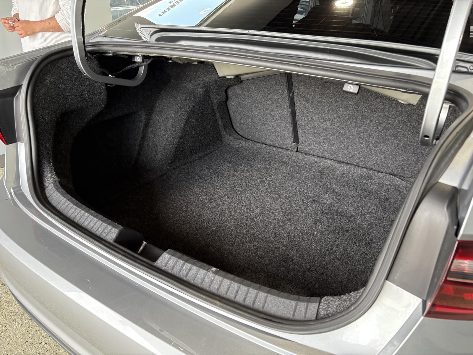 Image 27 Volkswagen Jetta GLI 2020