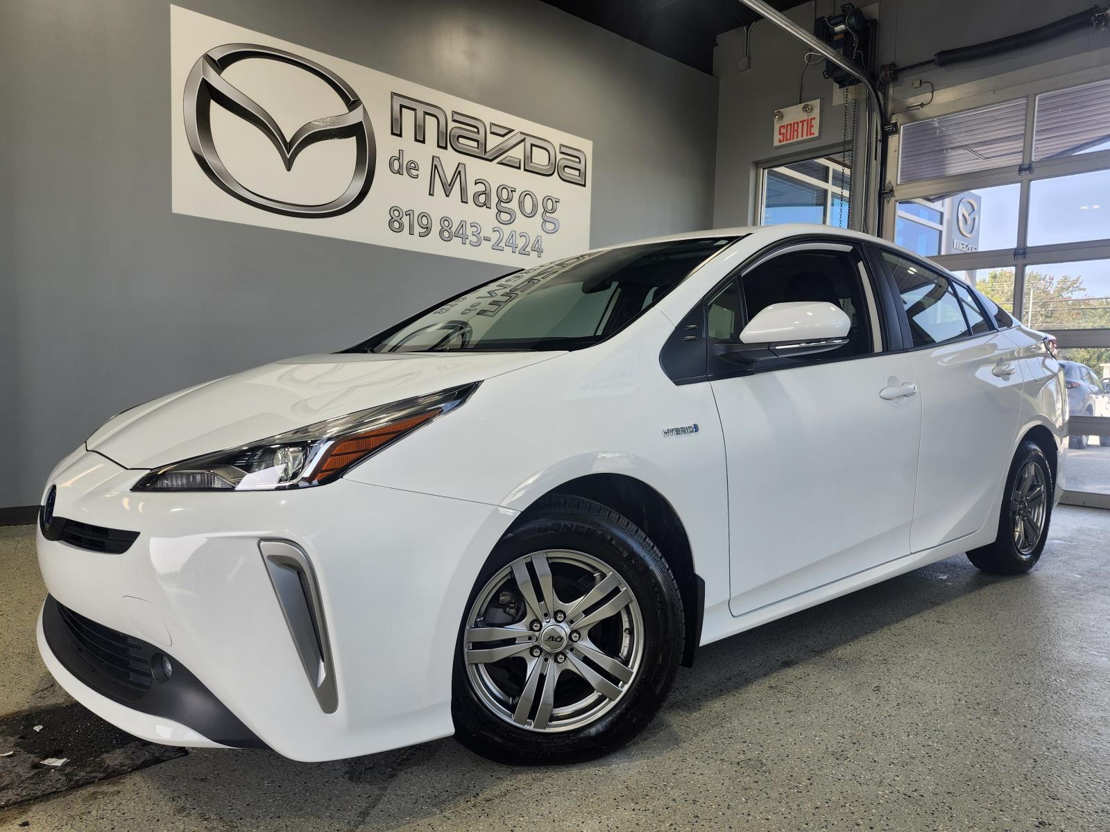 Toyota Prius Base 2019