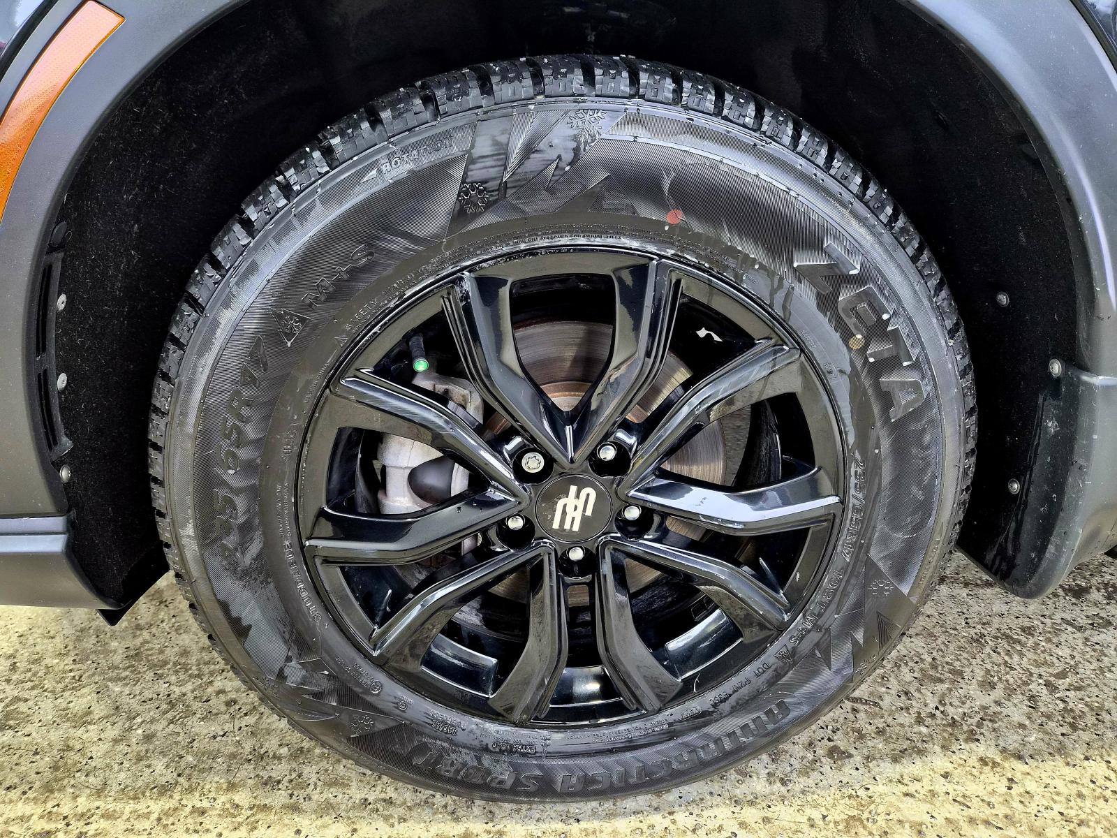 Honda CR-V LX 2023 — photo 7
