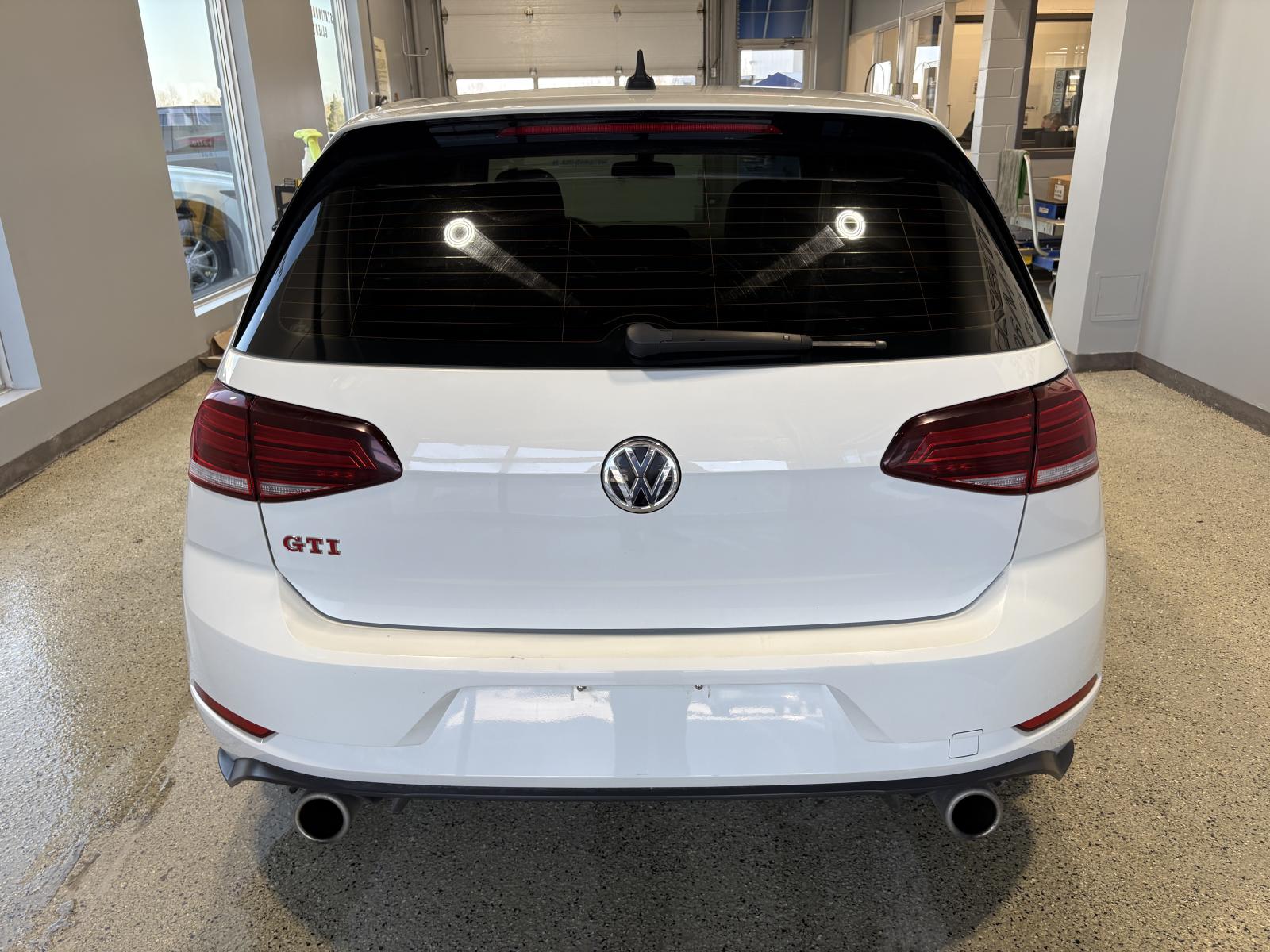 Image 4 Volkswagen GTI Autobahn 2020