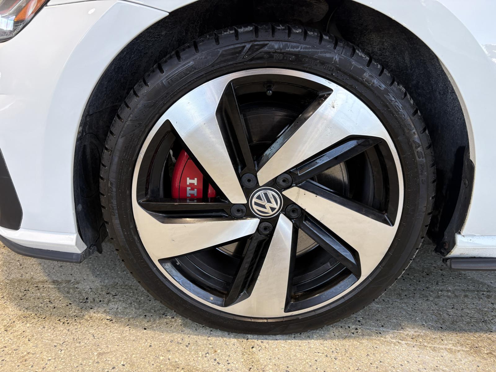 Image 8 Volkswagen GTI Autobahn 2020