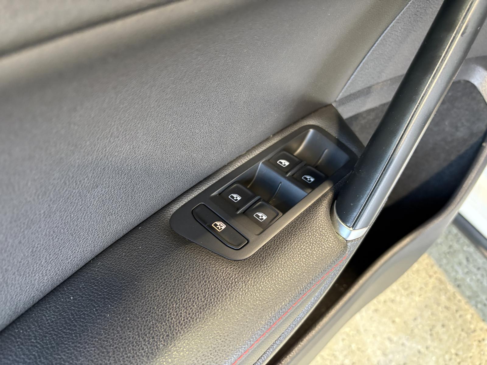 Image 14 Volkswagen GTI Autobahn 2020