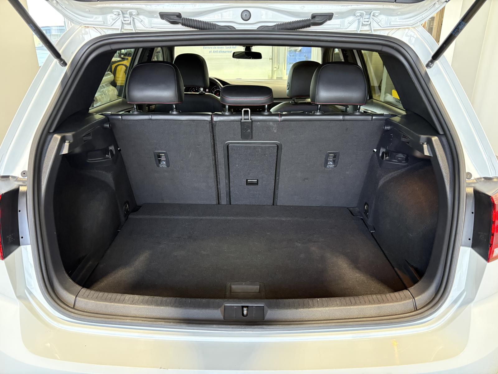 Image 23 Volkswagen GTI Autobahn 2020