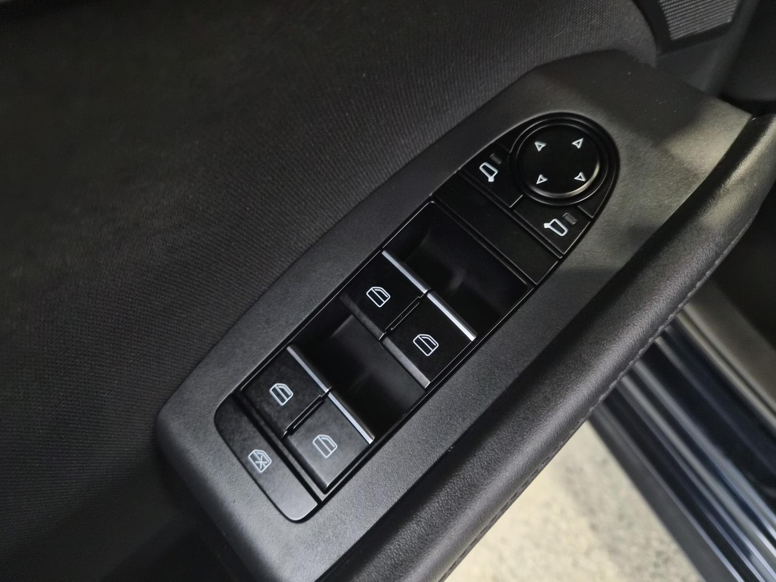 Image 13 Mazda Mazda3 Sport GX 2024