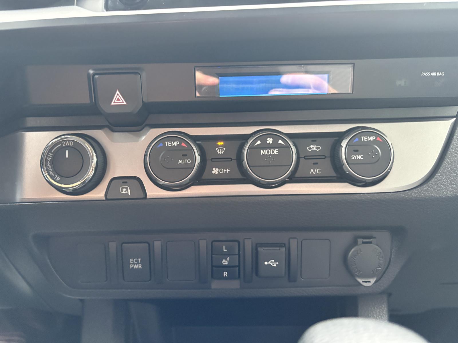 Image 21 Toyota Tacoma SR5 2023