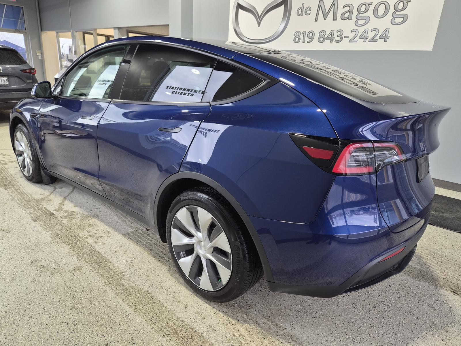 Image 3 Tesla Model Y Standard Range 2021