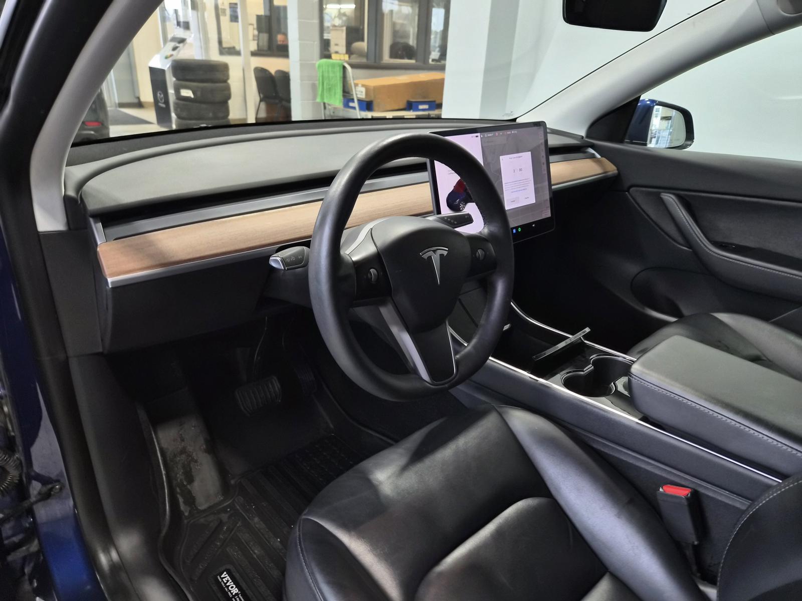 Image 9 Tesla Model Y Standard Range 2021