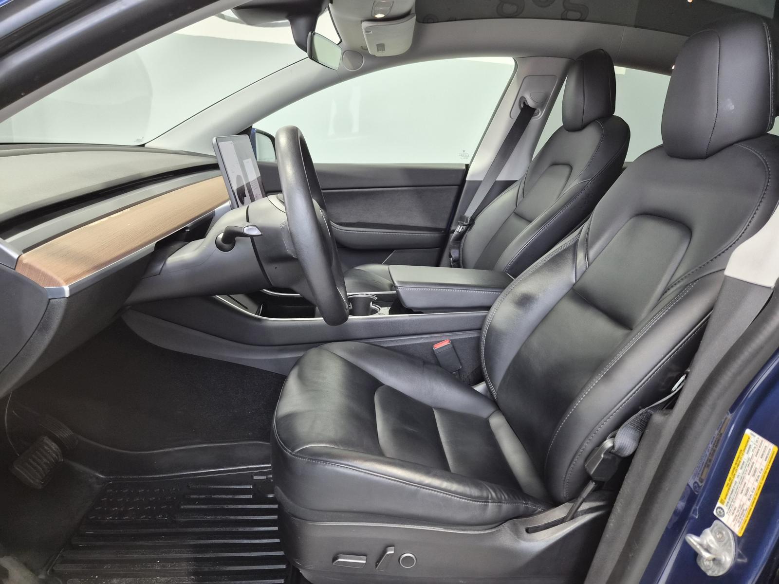 Image 11 Tesla Model Y Standard Range 2021