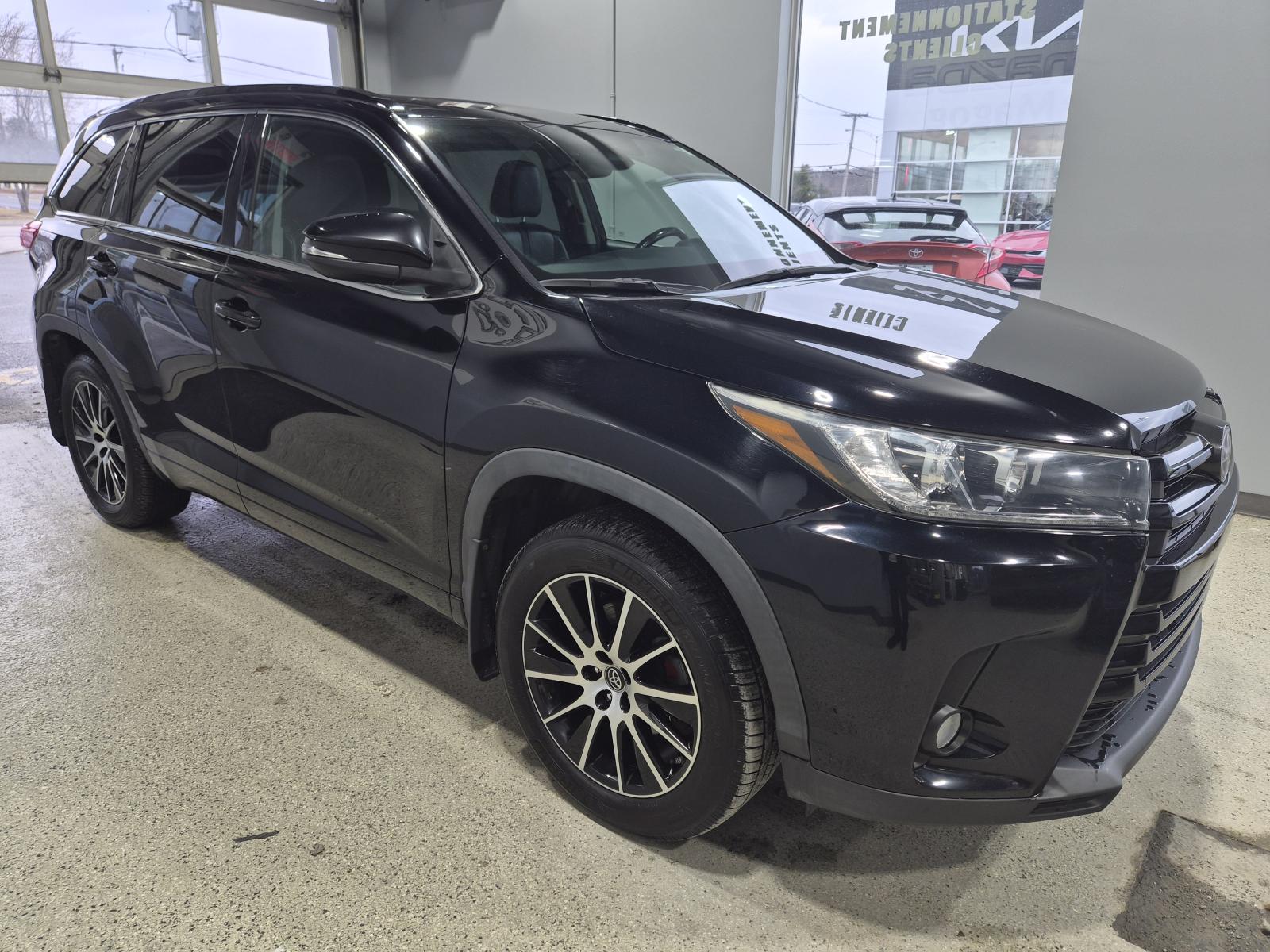 Image 6 Toyota Highlander XLE 2018