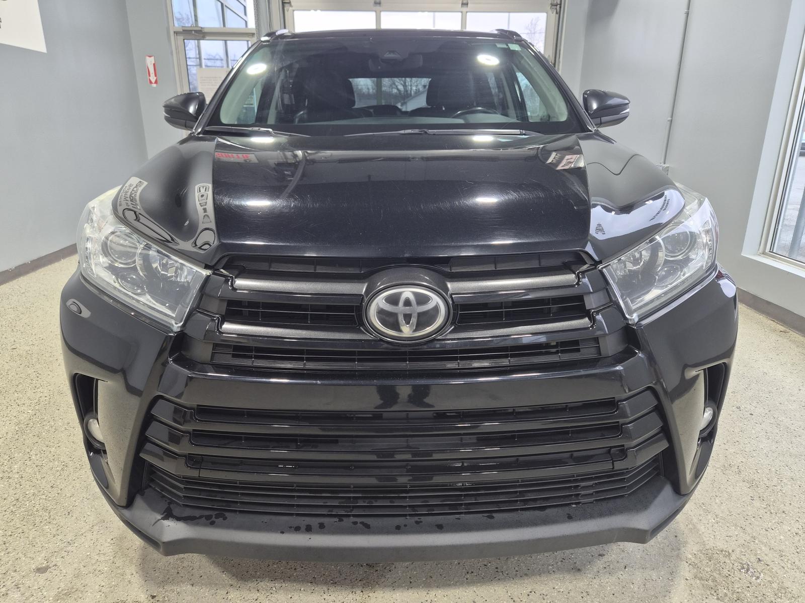 Image 7 Toyota Highlander XLE 2018
