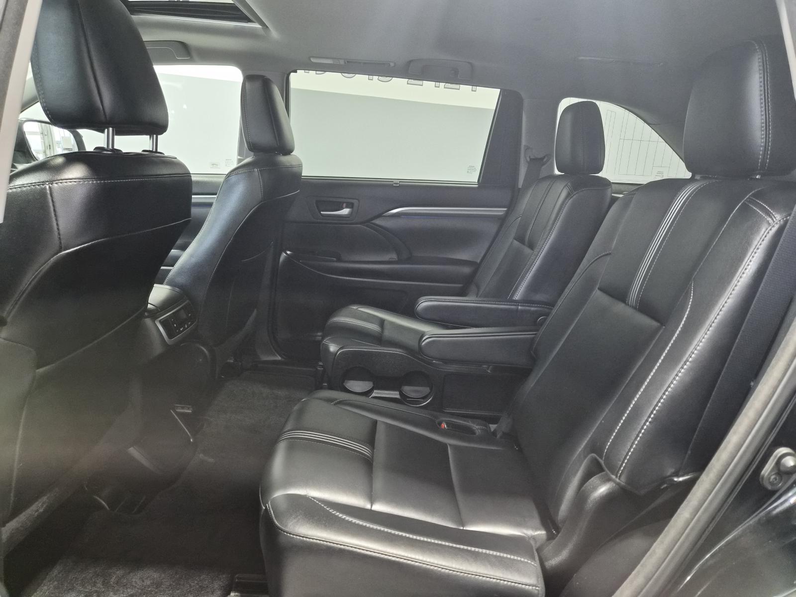 Image 24 Toyota Highlander XLE 2018