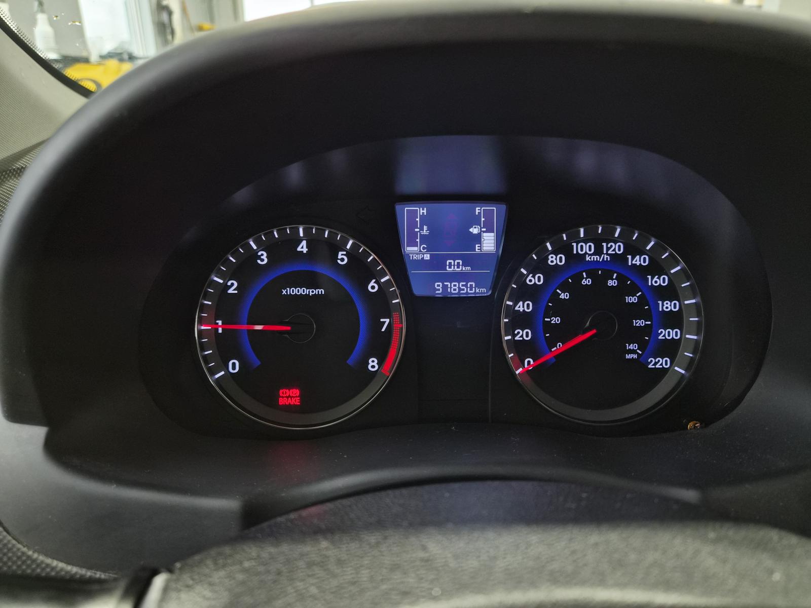 Image 15 Hyundai Accent L 2016