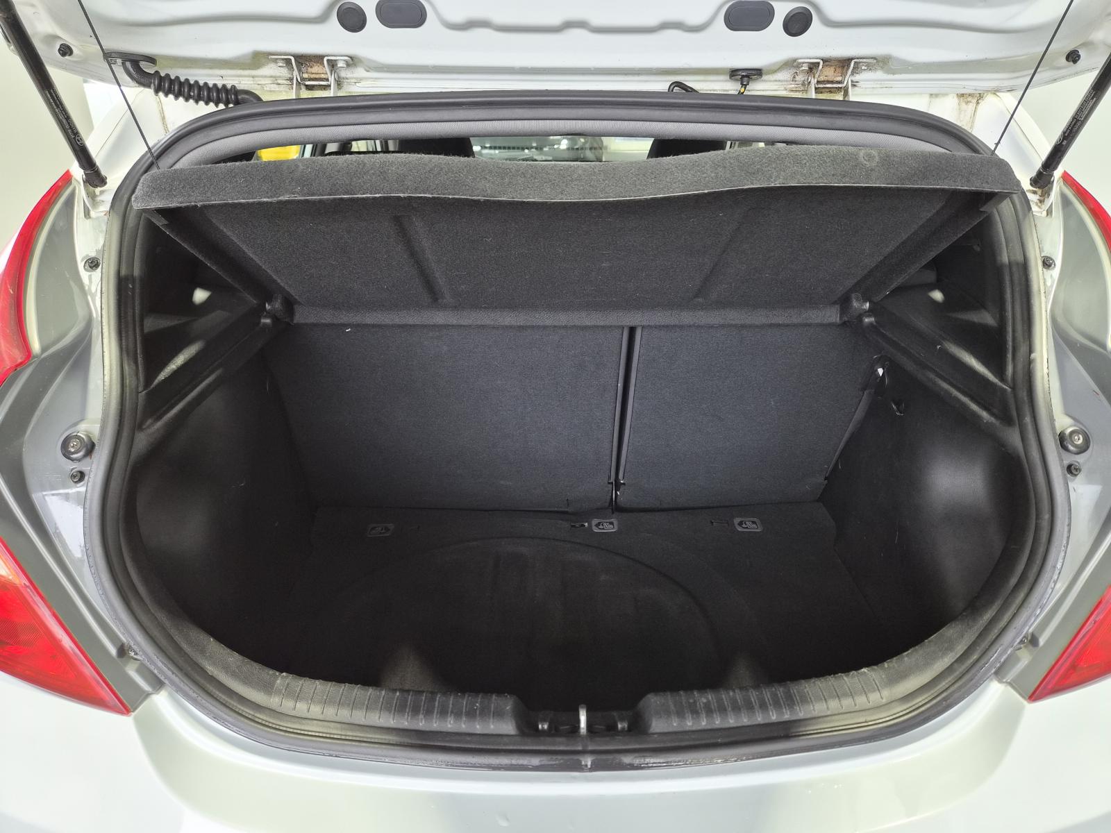 Image 20 Hyundai Accent L 2016