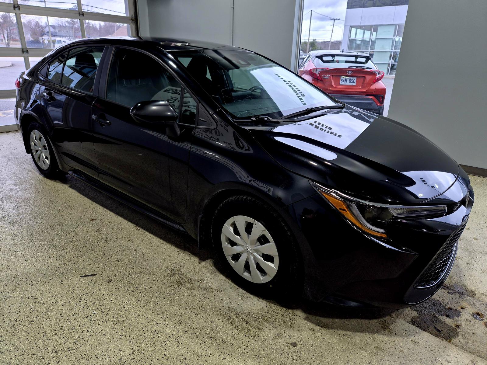 Image 6 Toyota Corolla LE 2020