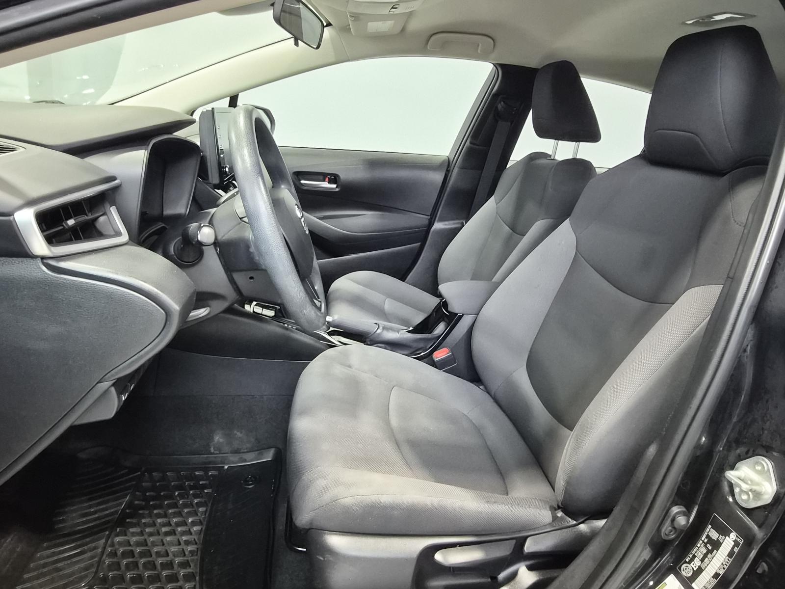 Image 11 Toyota Corolla LE 2020