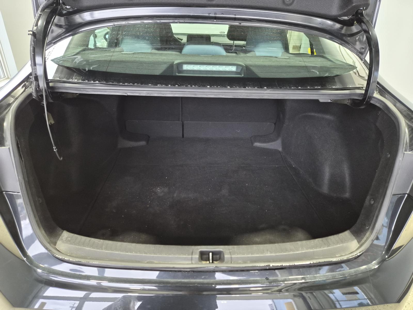 Image 21 Toyota Corolla LE 2020