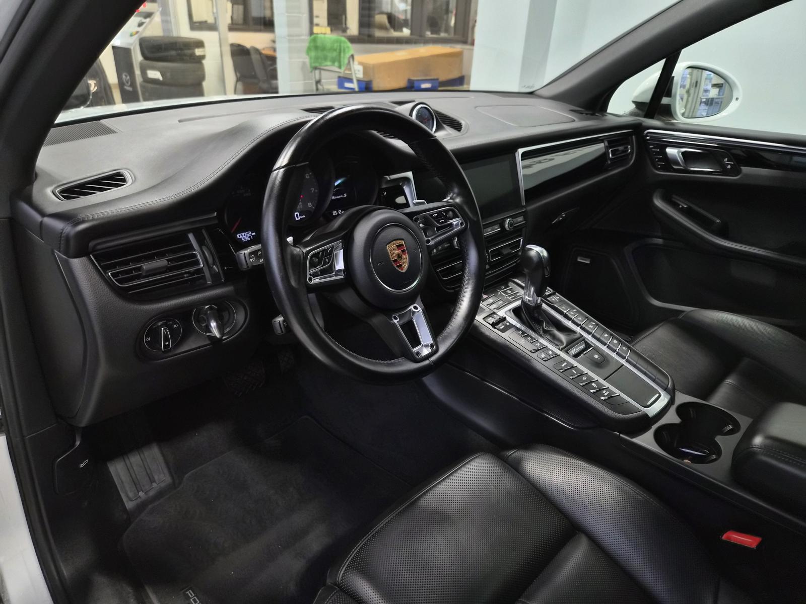 Image 11 Porsche Macan S 2020