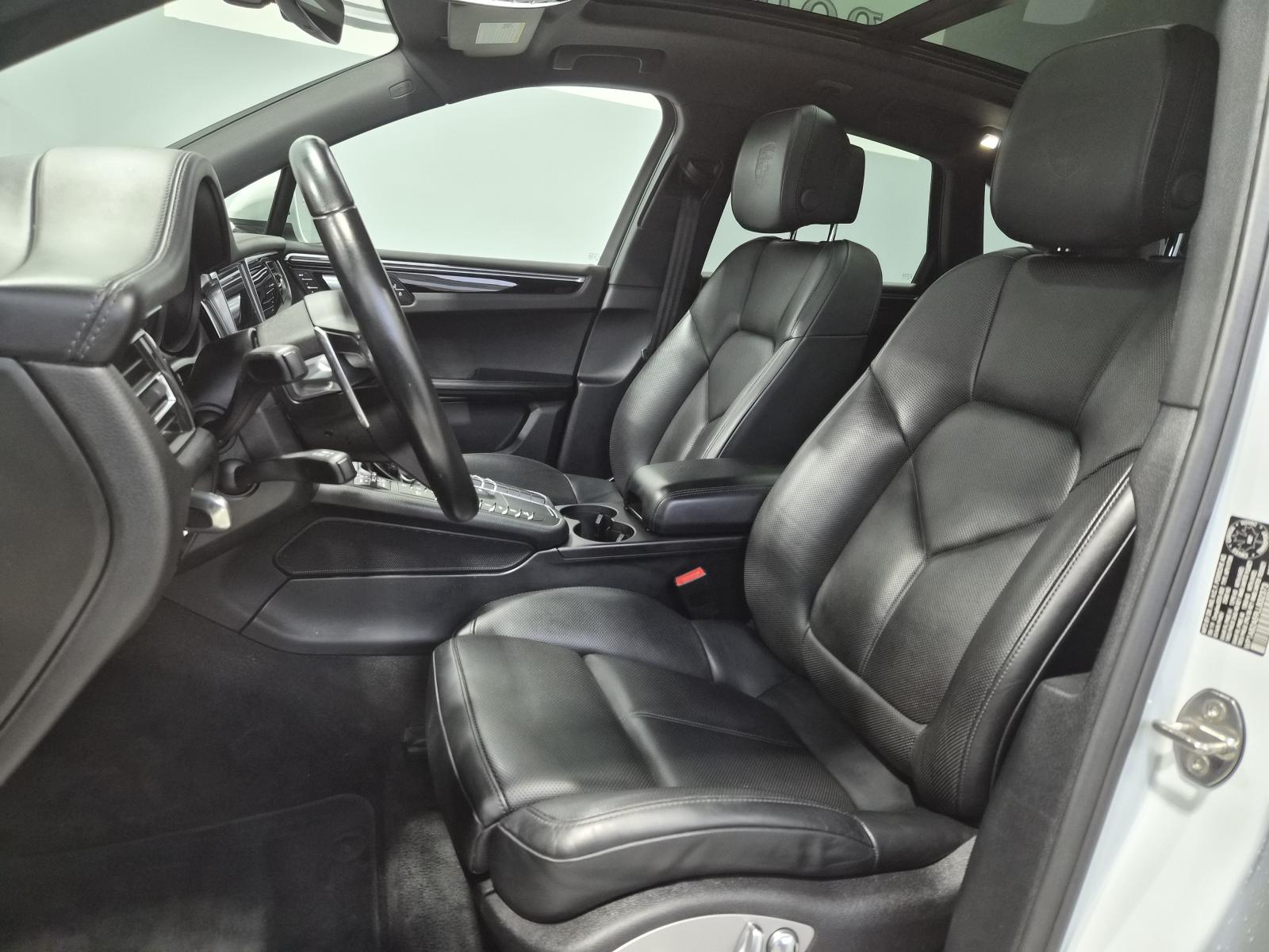 Image 13 Porsche Macan S 2020