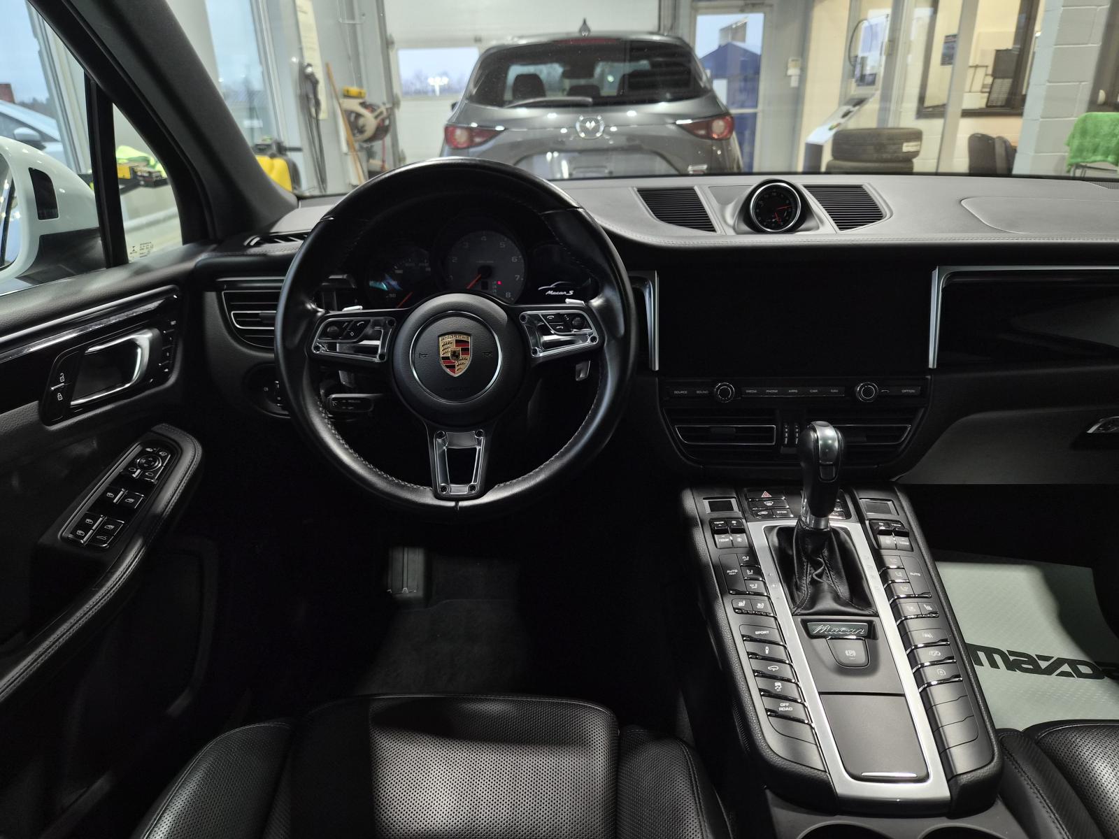 Image 12 Porsche Macan S 2020