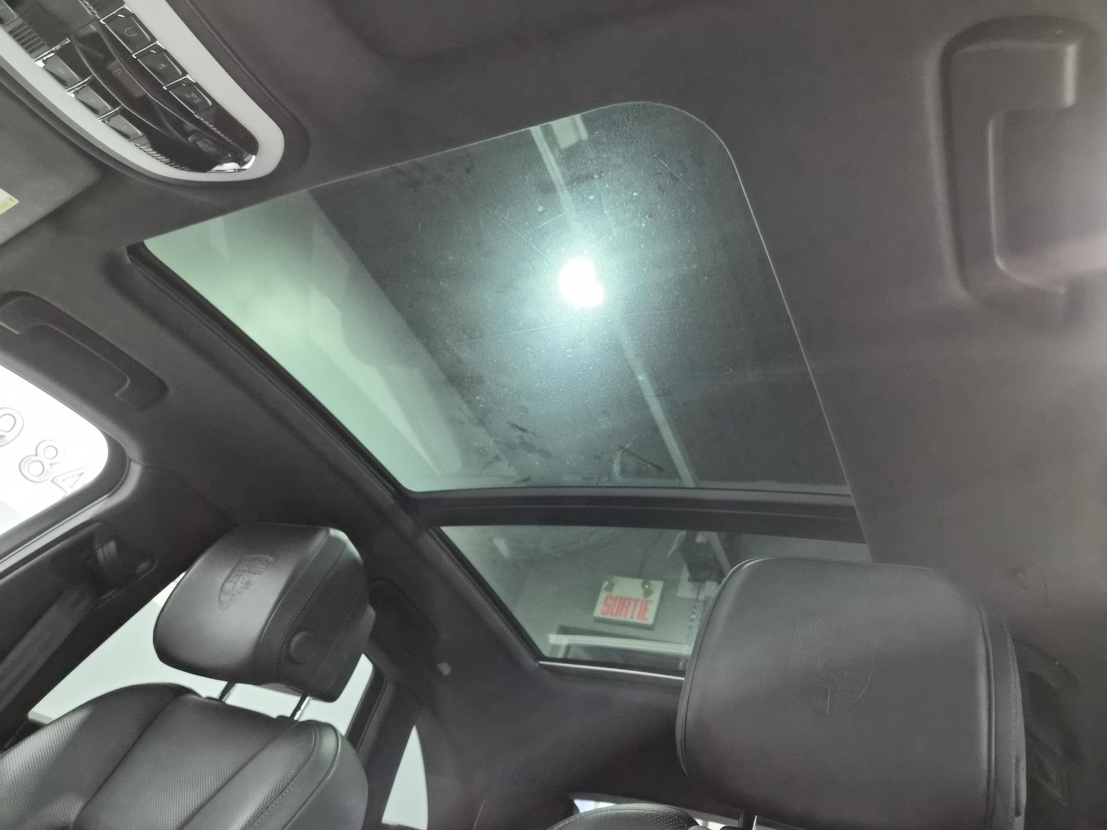 Image 14 Porsche Macan S 2020