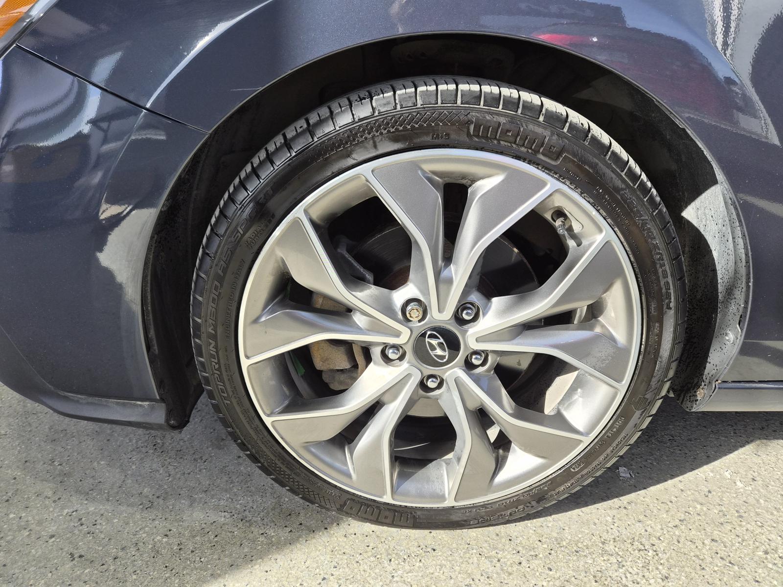 Hyundai Elantra GT N Line 2020 — photo 8