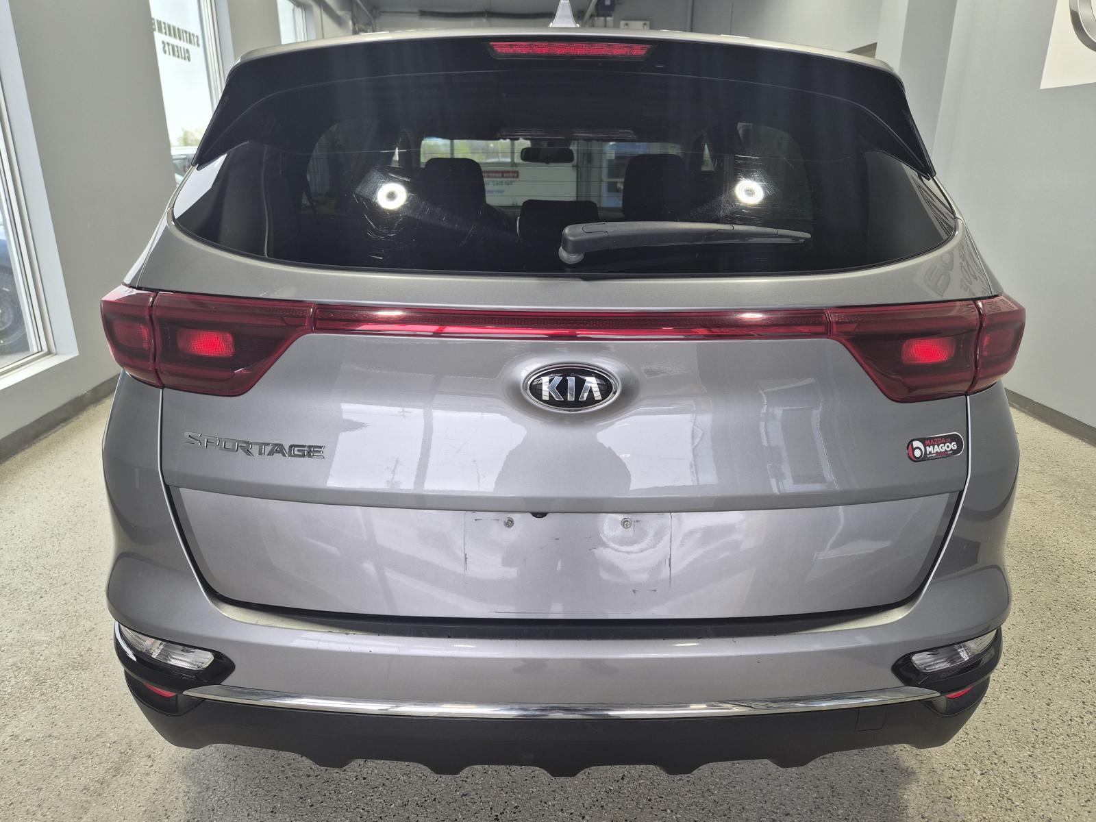 Kia Sportage LX 2020 — photo 4