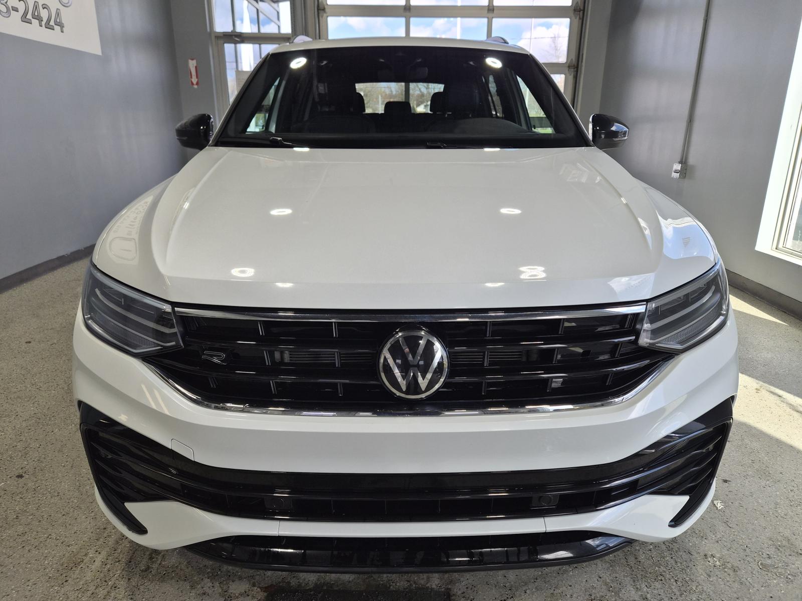 Volkswagen Tiguan Comfortline R-L Blk 2024 — photo 7