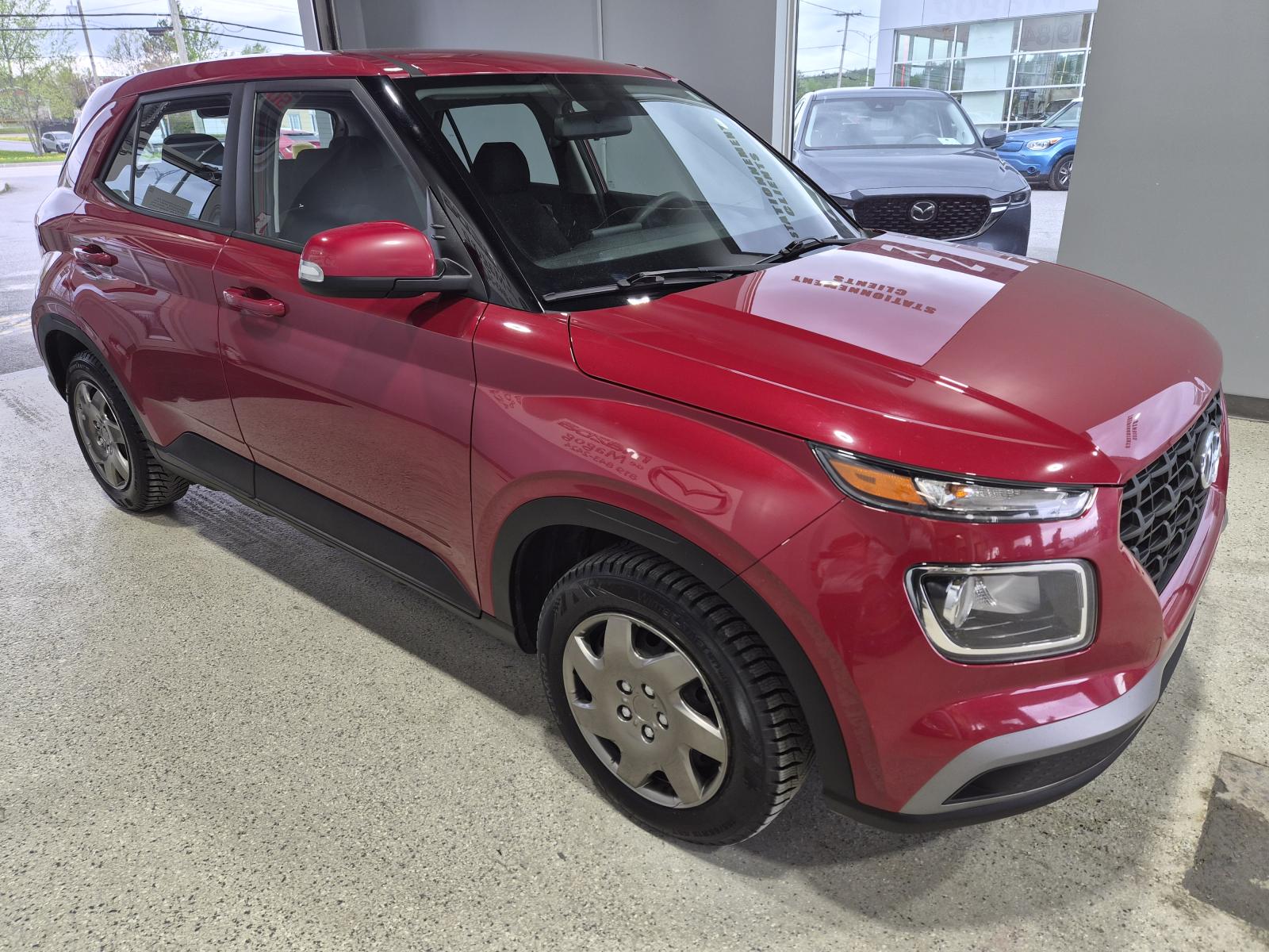 Hyundai Venue Essential 2020 — photo 8