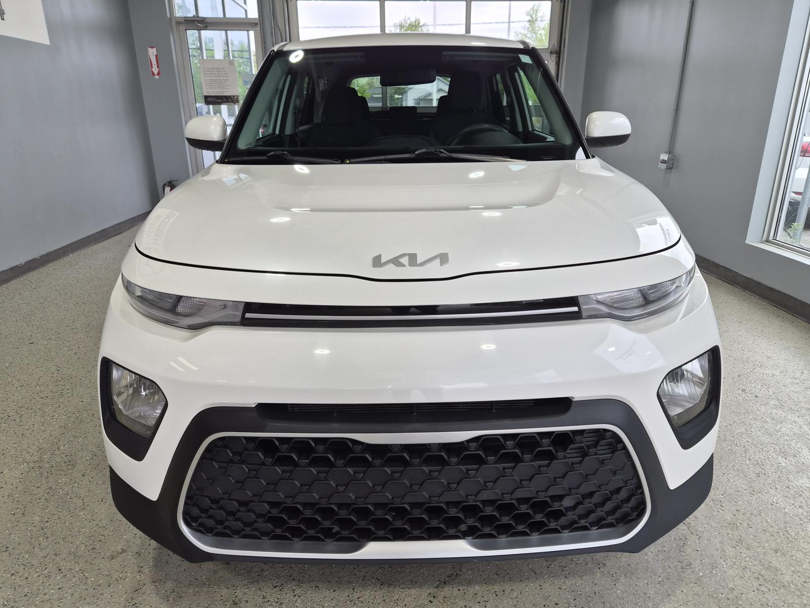 Kia Soul LX 2022 — photo 7