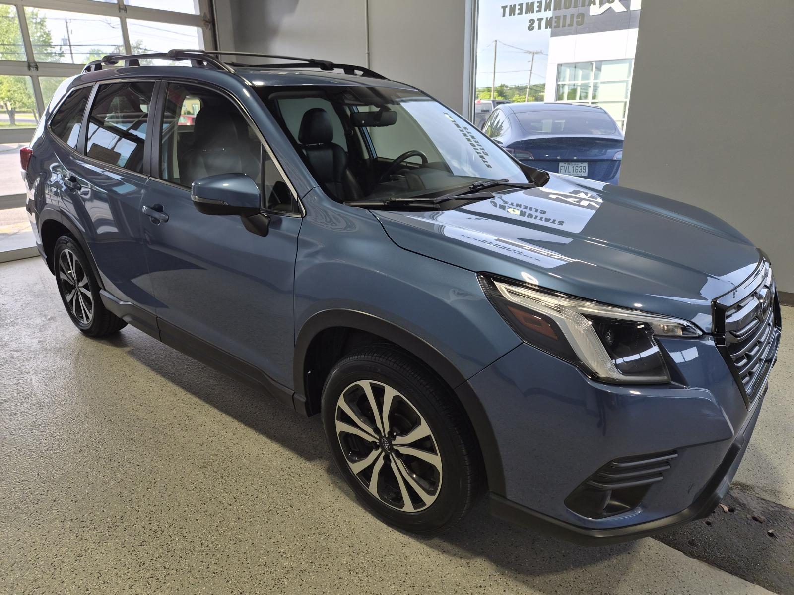 Subaru Forester 2.5i Limited 2022 — photo 8