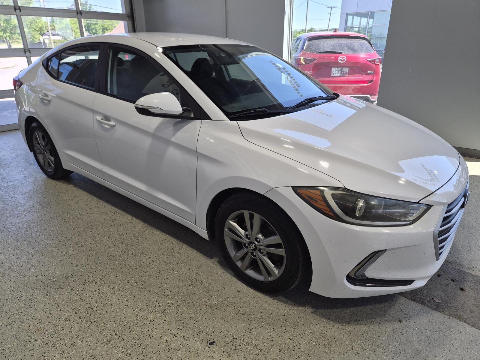 Hyundai Elantra GL 2018 — photo 6