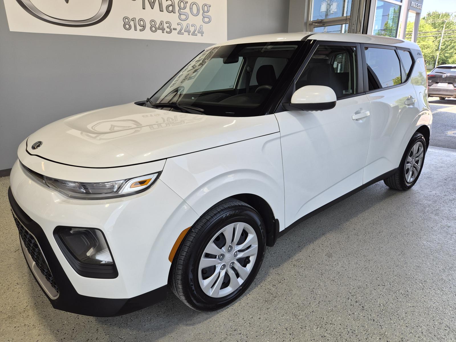 Kia Soul LX 2021 — photo 2