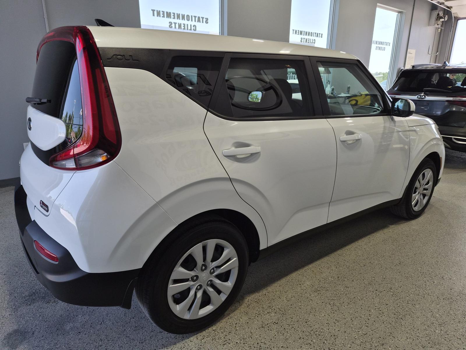 Kia Soul LX 2021 — photo 5