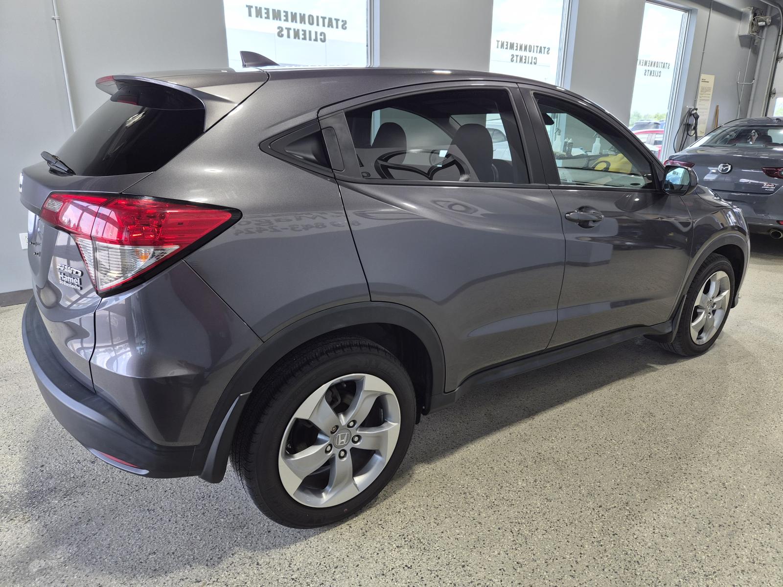 Honda HR-V LX 2019 — photo 5
