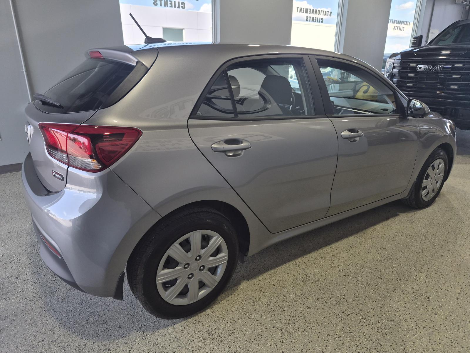 Kia Rio LX+ 2023 — photo 5
