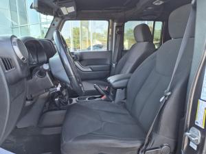 Thumbnail 12 Jeep Wrangler Unlimited Sport 2014