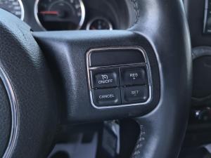 Thumbnail 14 Jeep Wrangler Unlimited Sport 2014