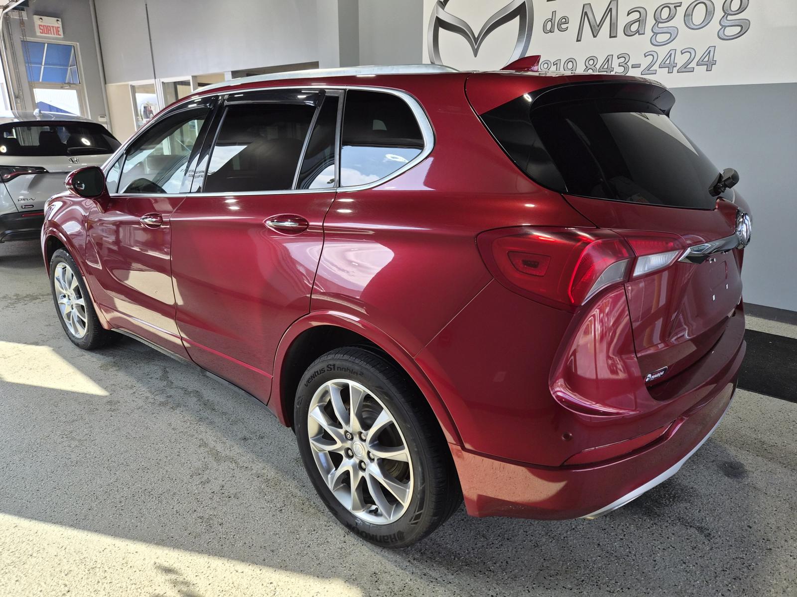 Buick Envision Premium I 2020 — photo 3
