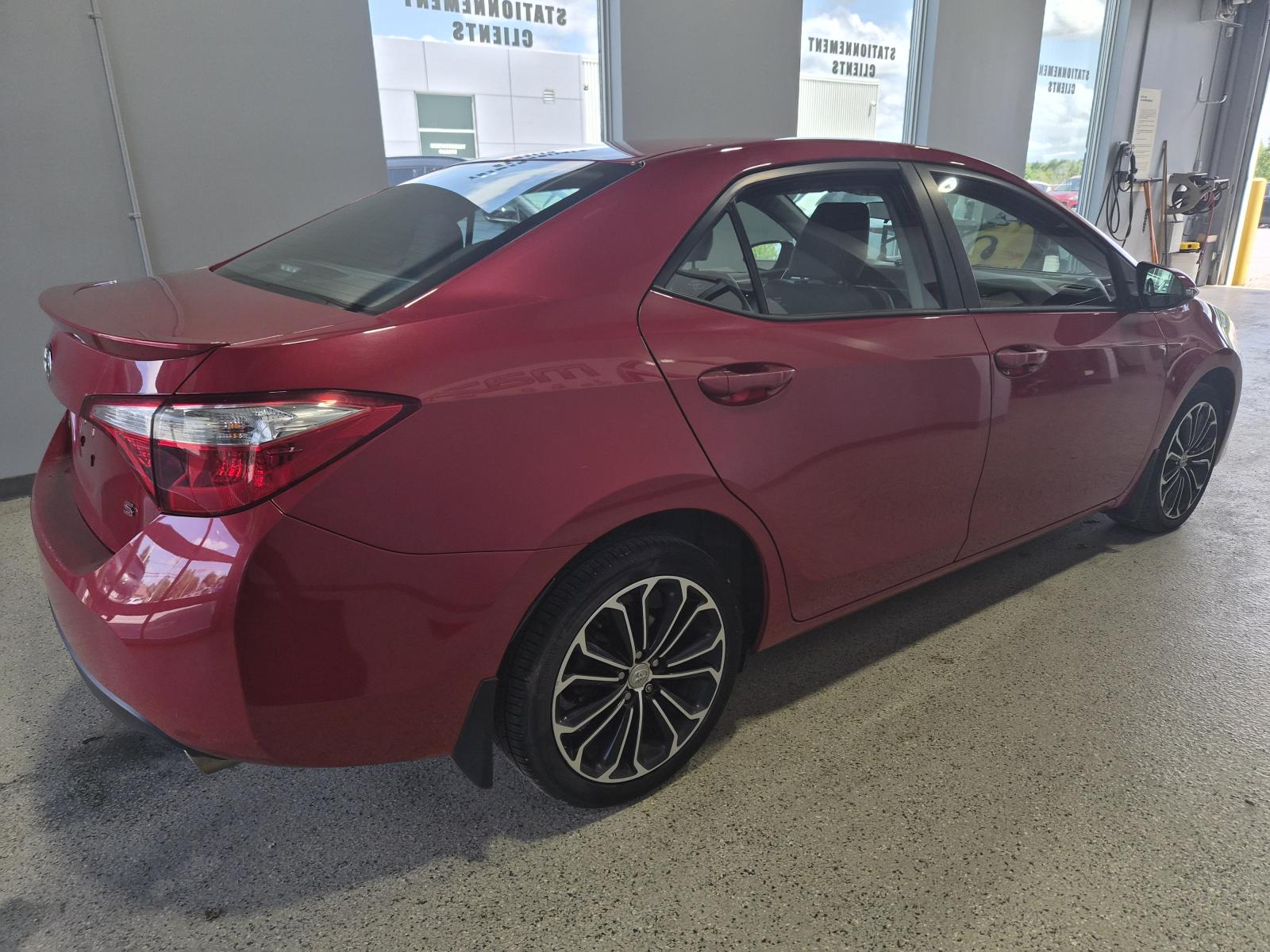 Toyota Corolla S 2015 — photo 4