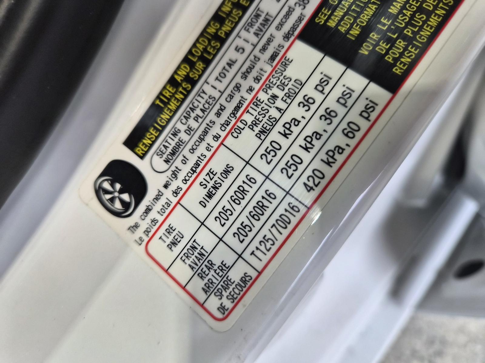 Mazda Mazda3 GX 2023 — photo 8