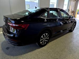 Miniature 5 Volkswagen Jetta Trendline 2023