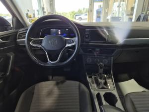 Miniature 10 Volkswagen Jetta Trendline 2023