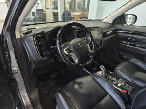 Miniature 10 Mitsubishi Outlander PHEV SE Touring 2018