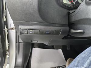 Thumbnail 19 Toyota Corolla LE 2020