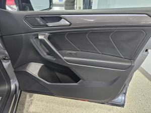 Miniature 29 Volkswagen Tiguan Comfortline R-L Blk 2023
