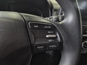 Miniature 16 Hyundai Kona 2.0L Essential 2020