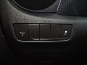 Miniature 14 Hyundai Kona 2.0L Essential 2020