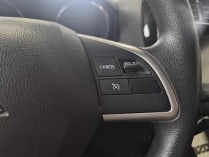 Miniature 15 Mitsubishi RVR ES 2023