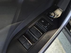 Miniature 14 Toyota Rav4 XLE 2022
