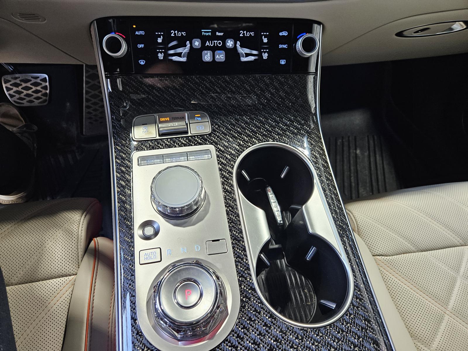 Genesis GV70 Sport 3.5T 2026 — photo 8